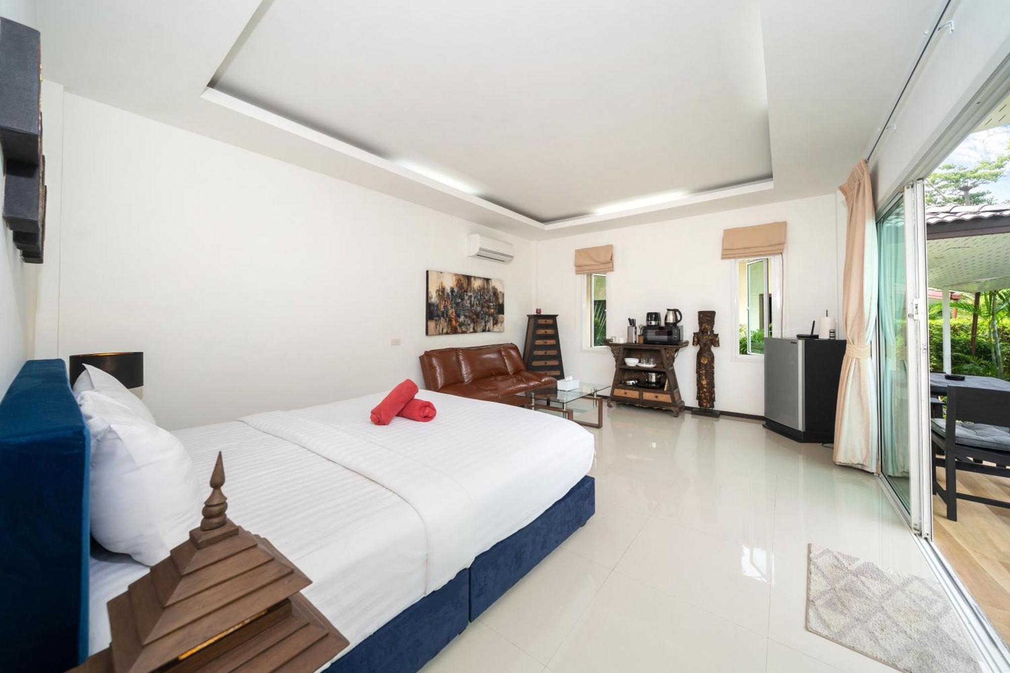 Oxavia Garden Oasis In Nai Harn - Your Private Tropical Garden With 3 Cabins And Jacuzzi Rawai Exterior foto