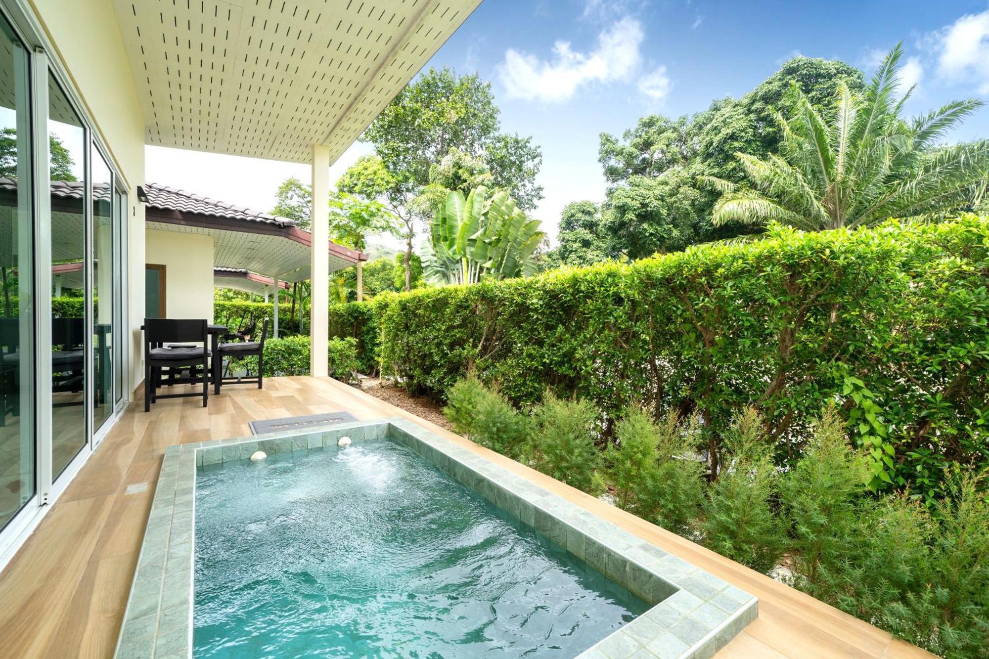 Oxavia Garden Oasis In Nai Harn - Your Private Tropical Garden With 3 Cabins And Jacuzzi Rawai Exterior foto